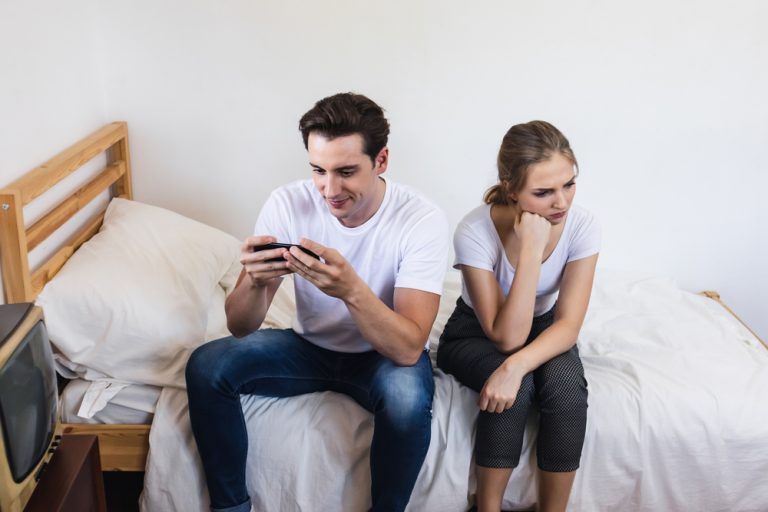De Ergste Relatie Van Je Leven Is Met Iemand Die Deze 13 Dingen Doet