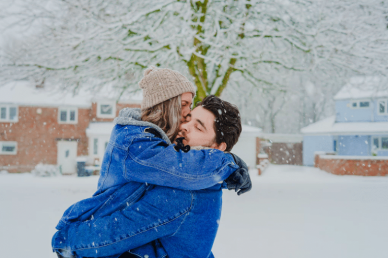 15 Tekenen Dat Ze Een Blijvertje Is En Je Moet Stoppen Met Haar Te Scharrelen