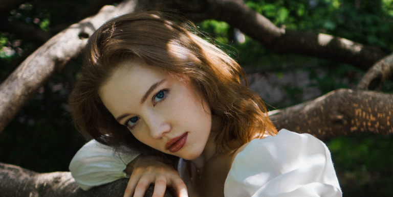 10 Ongemakkelijke Signalen Dat Je Echt Wordt Wie Je Hoort Te Zijn