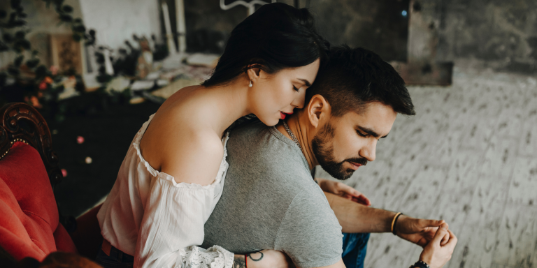 Blijf Single Tot Je Een Man Ontmoet Die Deze 70 Dingen Doet