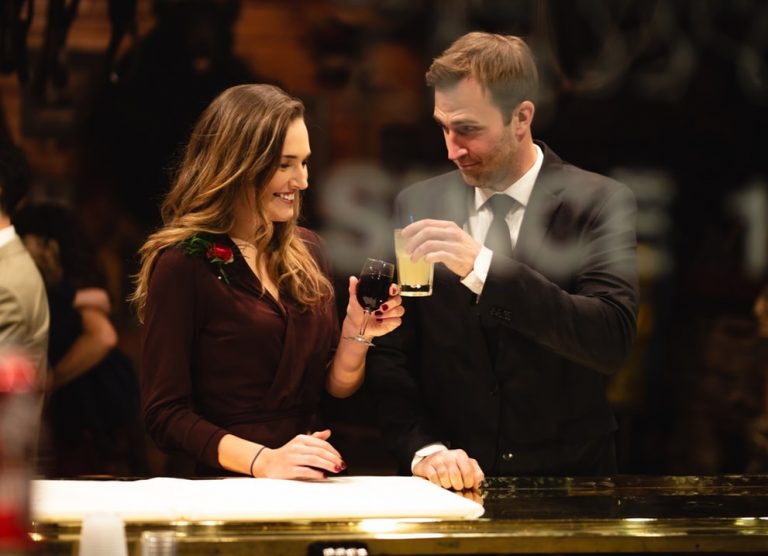 5 Manieren Om Te Achterhalen Of Hij Serieus Flirt