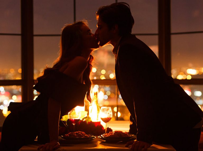 De Definitie Van Dolle Verliefdheid: 10 Signalen & Kenmerken