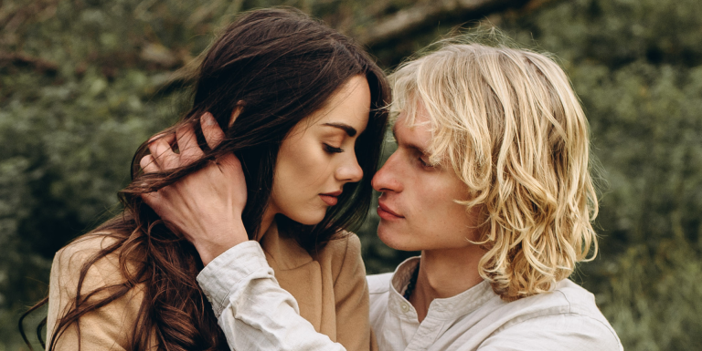 De Echte Redenen Waarom Verliefde Mannen Afstandelijk Worden