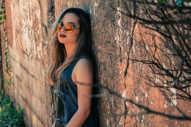 Aan De Man Die Ik Maar Niet Kan Vergeten, Hoe Hard Ik Mijn Best Ook Doe