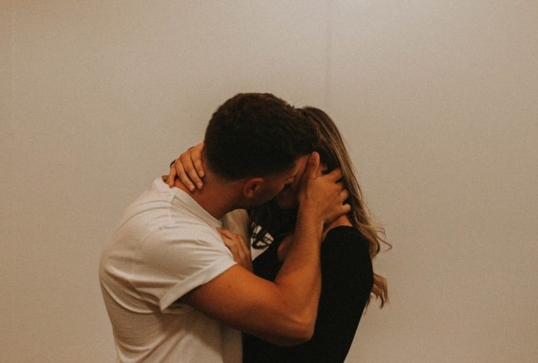 Als Je Een Gezonde Relatie Wilt Zijn Dit De Top 3 Sterrenbeelden Die Je Zou Moeten Daten, Op Basis Van Je Eigen Sterrenbeeld