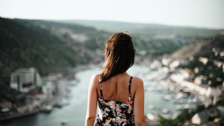 Een Vrouw Kan Je Zoveel Kansen Geven, Maar Als Ze Er Klaar Mee Is, Dan Is Ze Er Ook Echt Klaar Mee