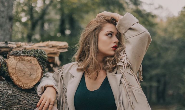 Stel Je Verwachtingen Niet Bij, Maar Onthoud Dat Echte Liefde Rommelig Is