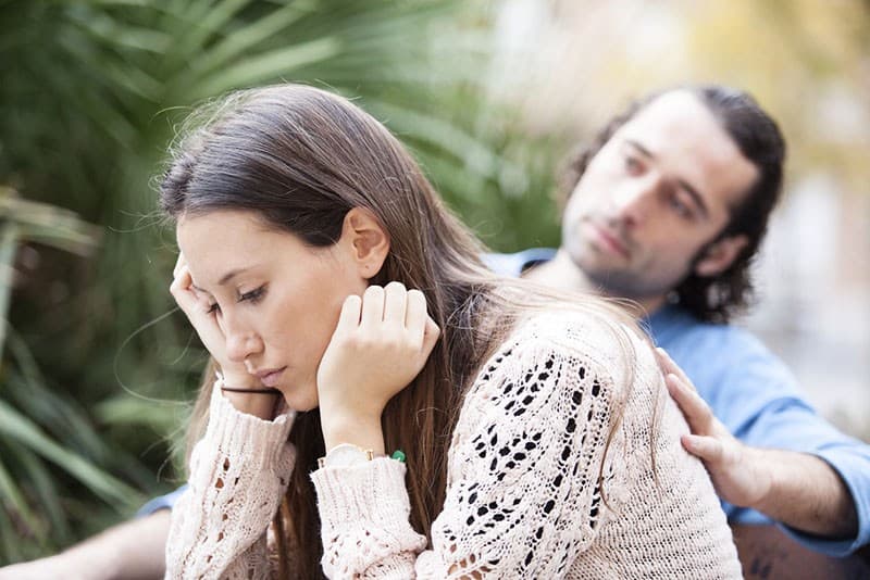 10 Signalen Van Een Ongelukkig Huwelijk (En Hoe Je Je Huwelijk Kunt Redden)