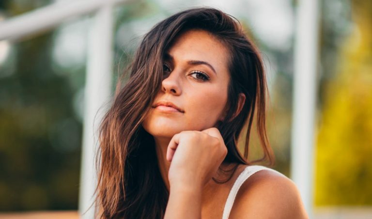 Dit Is Waarom Een Sterke Vrouw Zoals Zij Zich Zo Gebroken Voelt Vanbinnen