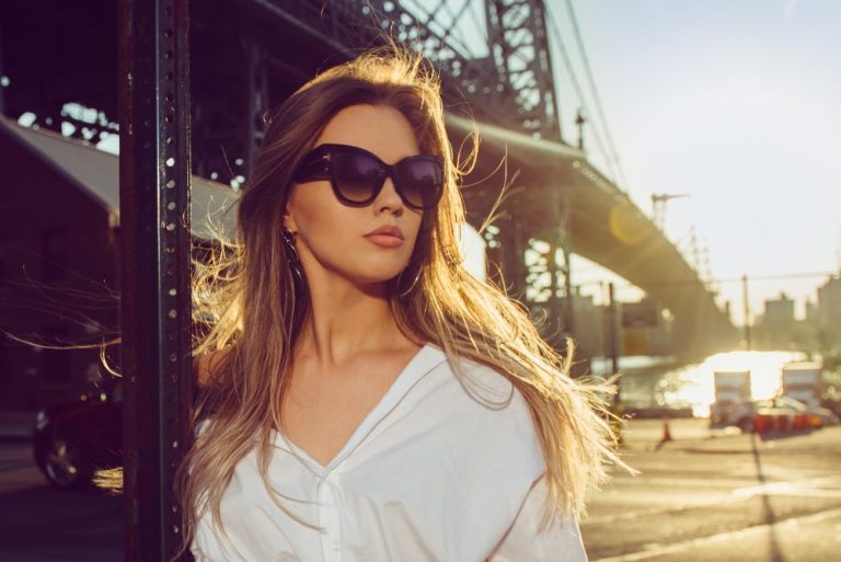 De Vrouw Die Je Gaat Worden Zal Je Veel Kosten, Maar Kies Evengoed Voor Haar