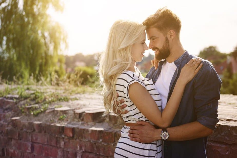 27 Signalen Dat Het Echte Liefde Is & Niet Slechts Een Verliefdheid