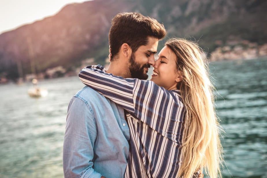 27 Signalen Dat Het Echte Liefde Is & Niet Slechts Een Verliefdheid