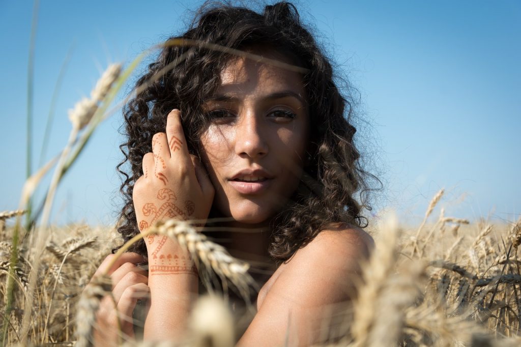 10 Dingen Die Gepassioneerde Vrouwen Doen Waardoor Ze Opvallen