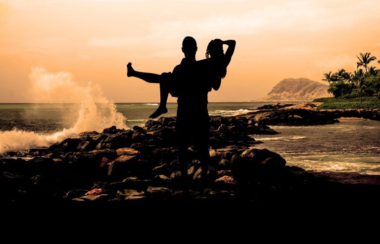 De Mensen Met Wie Je Een Fantastische Chemie Hebt, Op Basis Van Je Sterrenbeeld