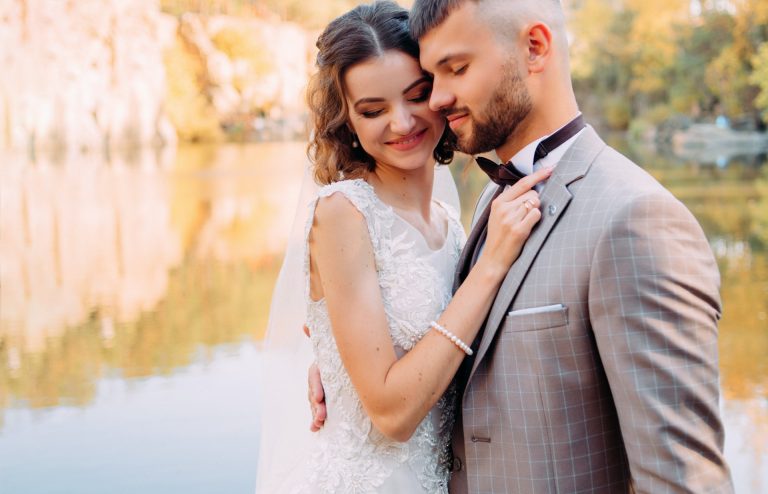 Is Hij Verliefd Op Mij? Signalen Dat Hij Verliefd Op Je Is!