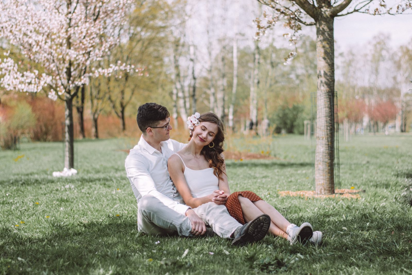 Is Hij Verliefd Op Mij? Signalen Dat Hij Verliefd Op Je Is!