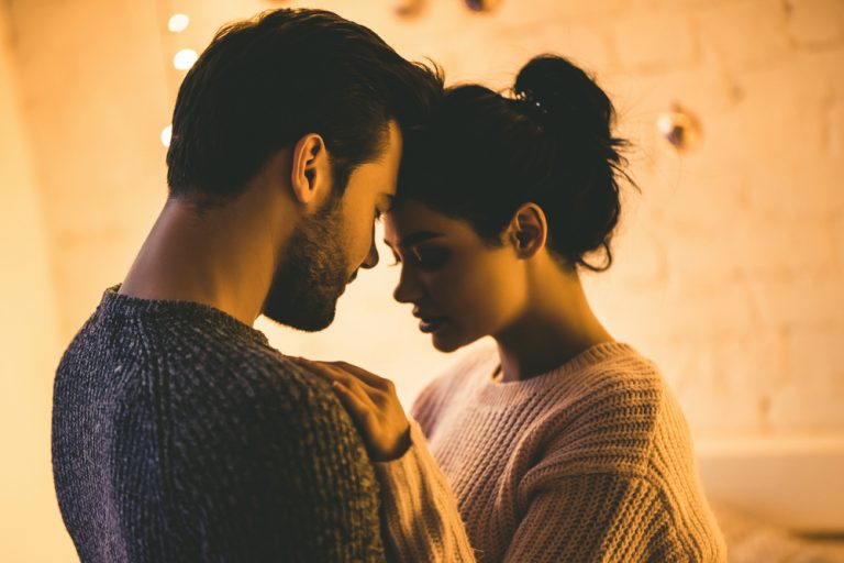 Zo Gedraagt Hij Zich Als Hij Verliefd Begint Te Worden, Op Basis Van Zijn Sterrenbeeld