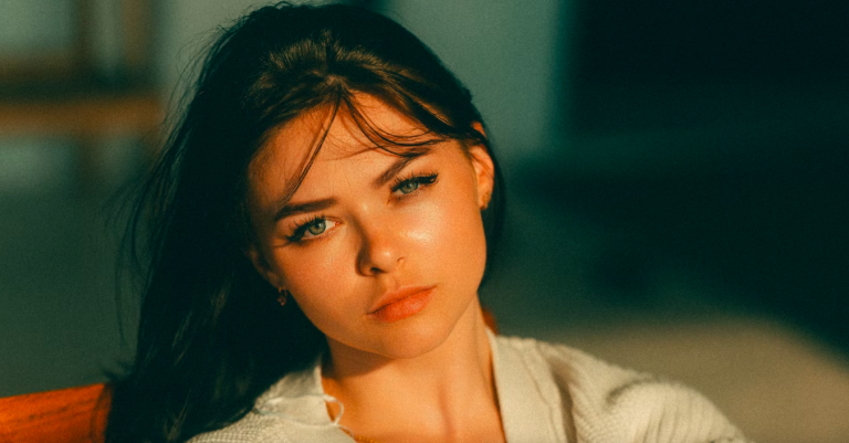 Dit Is Voor Alle Meisjes Die Het Zat Zijn Om Iemand Achterna Te Zitten