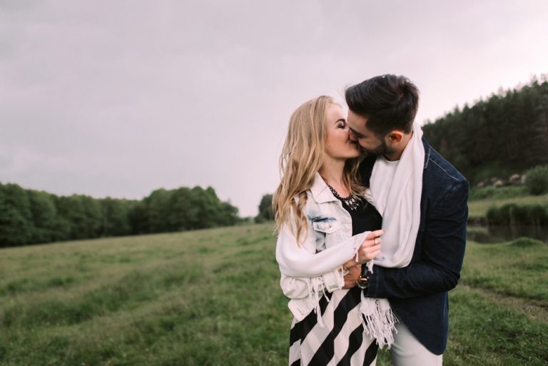 Echte Mannen Kiezen Altijd Voor Langdurige Liefde Boven Korte Termijn Lust