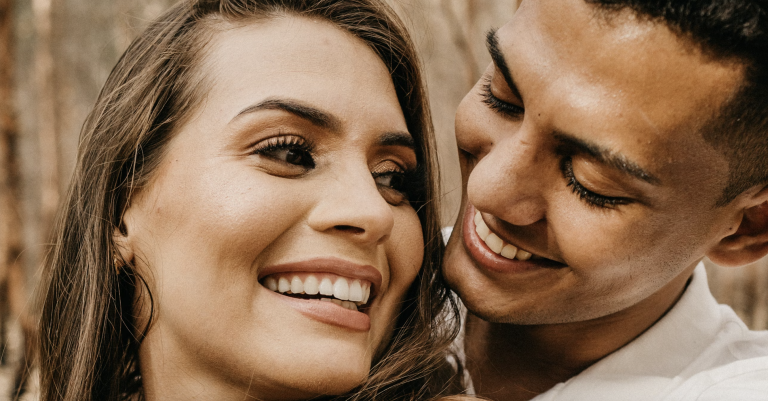5 Dingen Die Een Man Moet Voelen Om Verliefd Op Je Te Worden