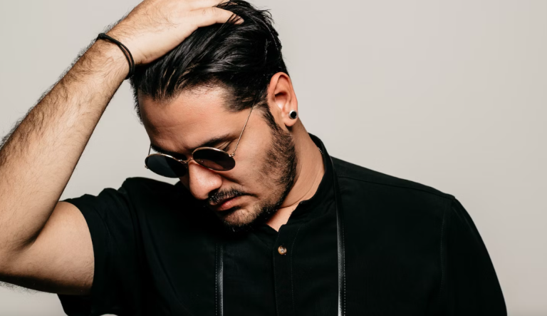 11 Signalen Dat Hij Je Stiekem Mist