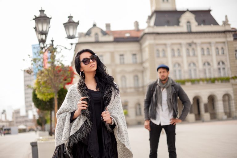 Of Jij Gaat Begrijpen Dat Ze Meer Waard Is, Zij Gaat Het Doen