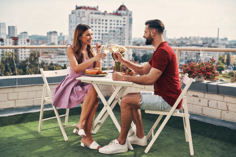 Als Je De Man Wil Krijgen, Ga Dan Als Een Man Daten