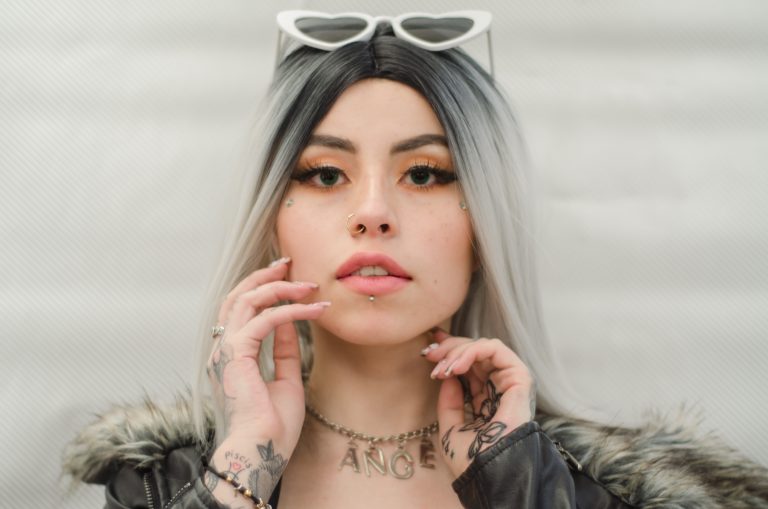 De Bittere Waarheid 12 Signalen Dat Hij Je Niet Leuk Vindt