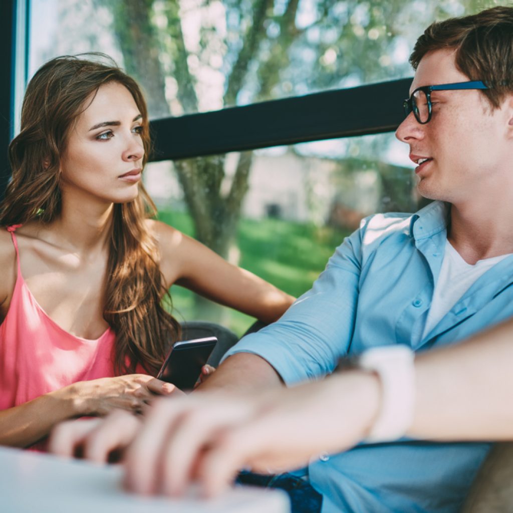 Love bombing ‘Gebombardeerd’ worden met liefde