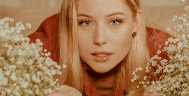 5 Manieren Om Jezelf Te Vergeven Dat Je Ervoor Hebt Gekozen Om Gelukkig Te Zijn