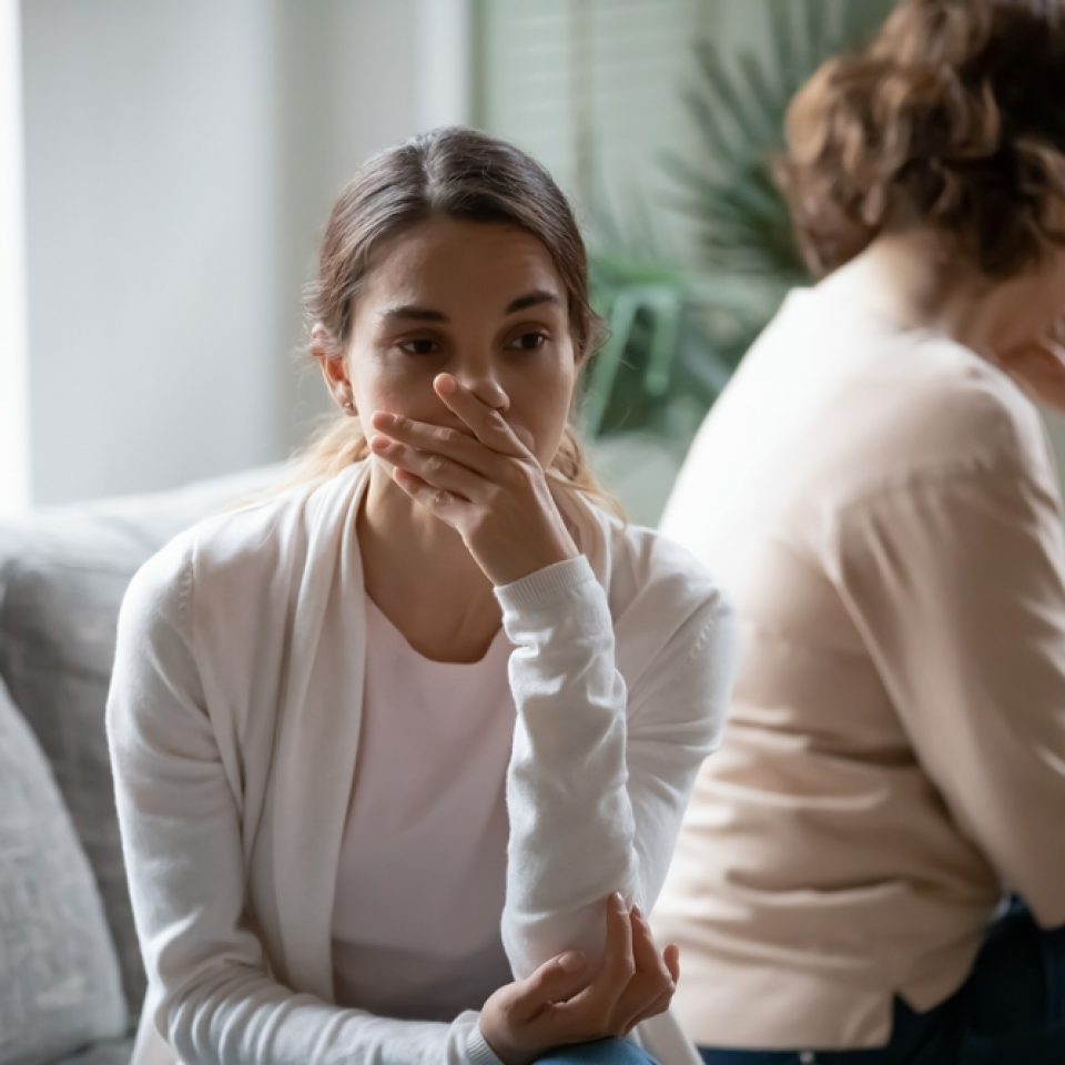 7 Tekenen Dat Je Ouders Geen Emotionele Intelligentie Hadden