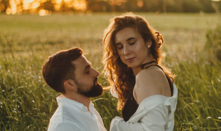 Hoe Maak Je Iemand Verliefd Op Je 1