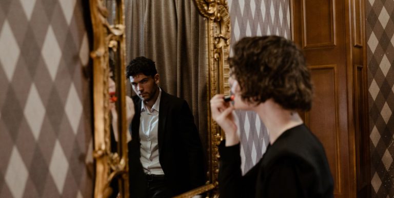 4 Manieren Waarop Een Transgenerationeel Trauma Je Romantische Relatie Beïnvloedt 1