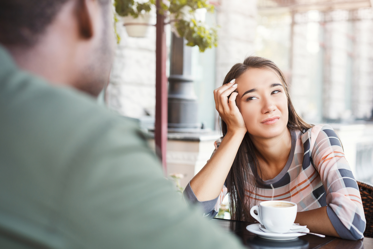5 Manieren Waarop Je Per Ongeluk Je Partner Onzeker Maakt