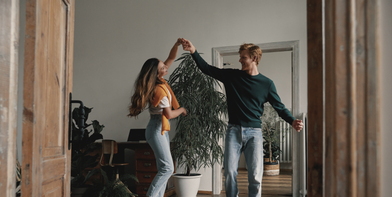 10 Tips Voor Een Speelse Relatie Waar Elke Man Naar Op Zoek Is