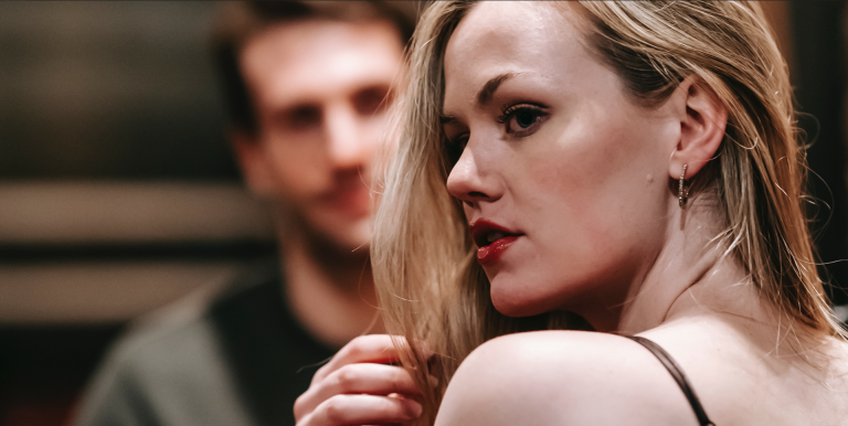 5 Tekenen Dat Je Met Een Extreem Egoïstische Man Uitgaat