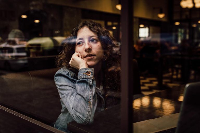 Hij Wil Geen Relatie, Maar Wel Contact: Dit Zijn De Redenen