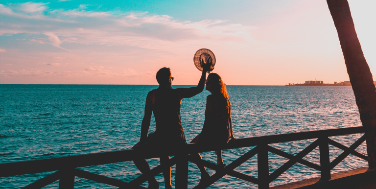 8 Tekenen Dat Je Meer Dan Alleen Een Flirt Voor Hem Bent