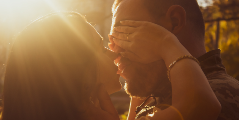 De 20 Fases Van De Verliefdheid Van Een Man