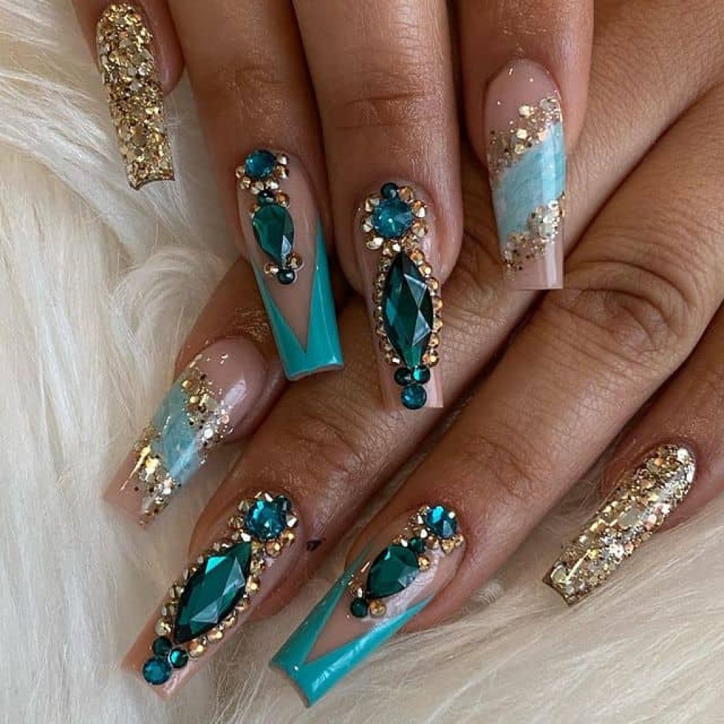 Luxueuze aqua nagels