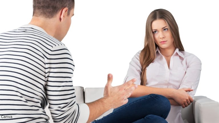 12 Schaamteloze Manieren Waarop Narcisten Met Hun Exen Omgaan