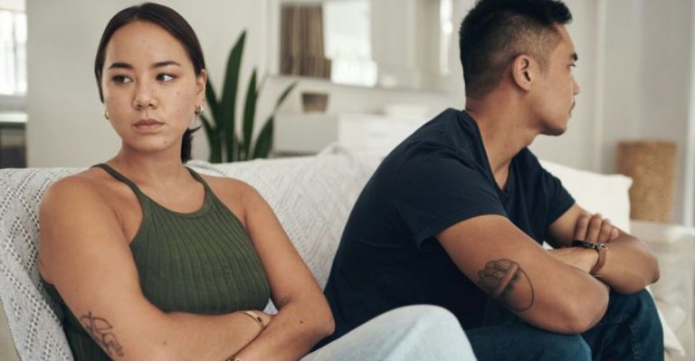 16 tekenen dat je partner het slechtste in je naar boven haalt