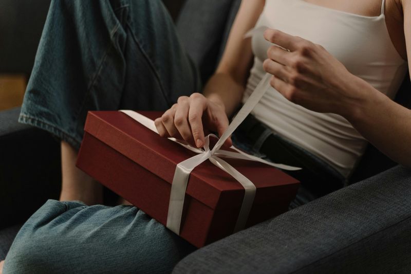 Giving Thoughtful Gifts