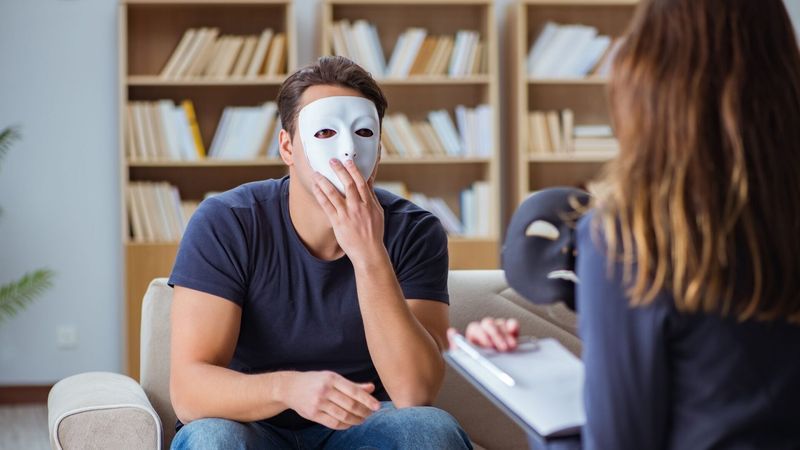 They disappear suddenly (the “narcissistic discard”)