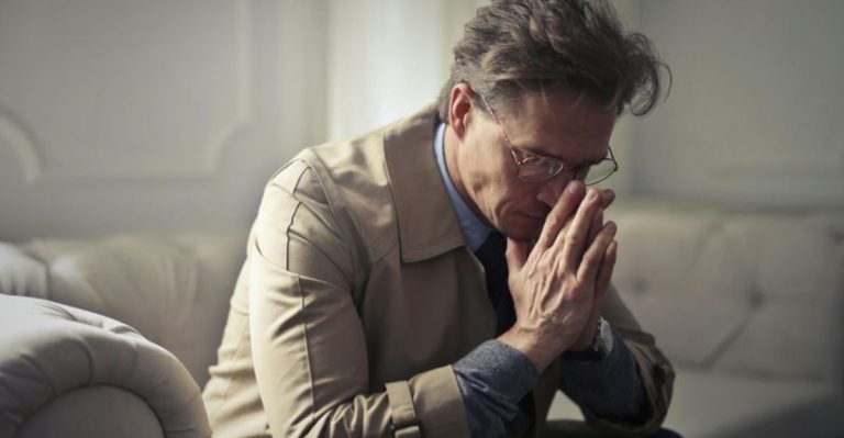 10 gedragingen die het vertrouwen van een goede man voorgoed breken