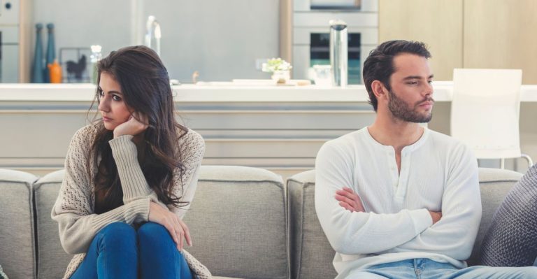 12 Mindgames Die Narcisten Gebruiken Om Je Hele Realiteit Te Verdraaien