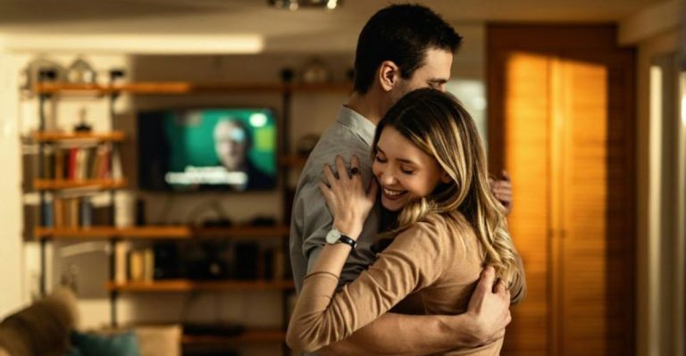 7 Signalen Dat Je Niet Verliefd Bent — Maar Gewoon Hecht Bent