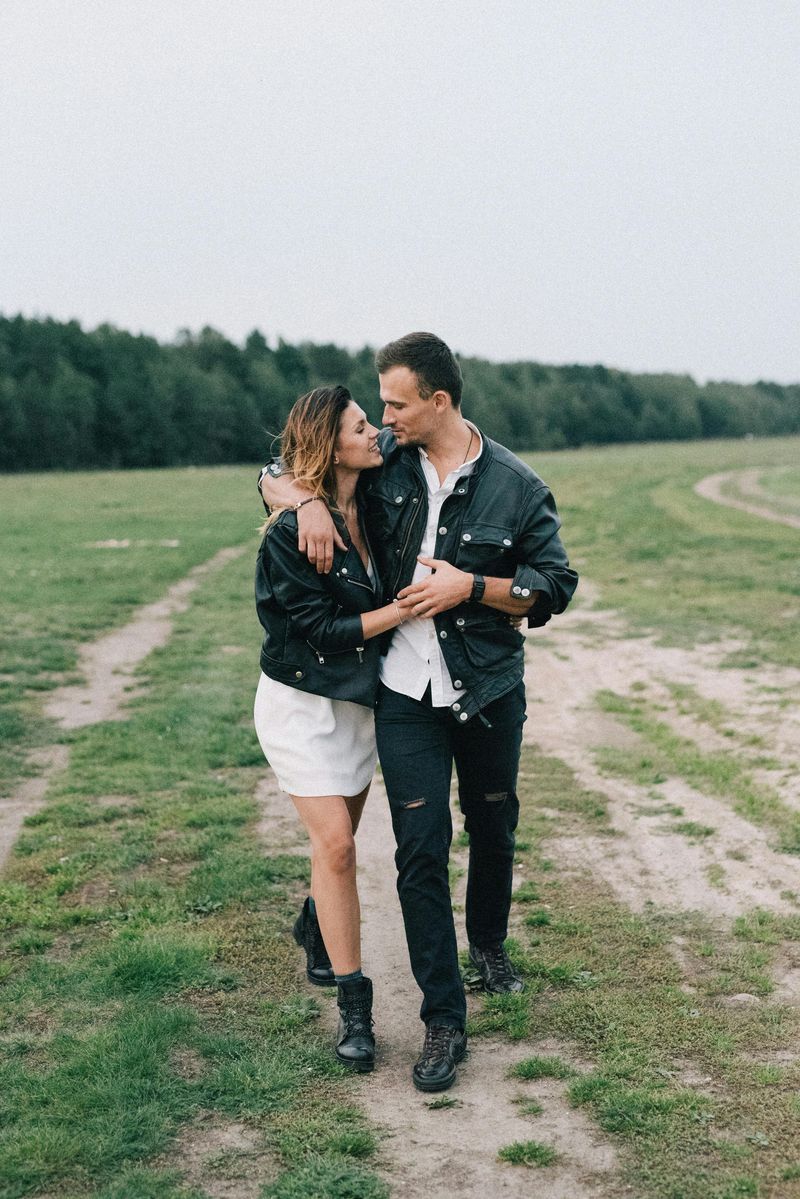 Conversations Stay Surface-Level