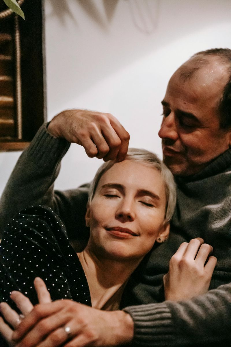 He Apologizes When He's Wrong