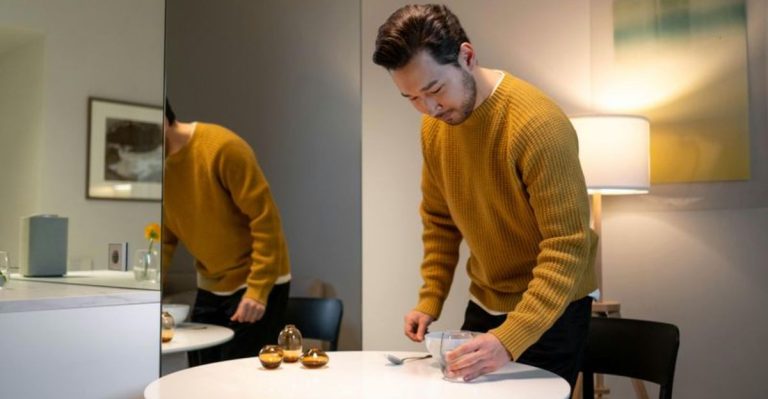 Mannen, Stop Met Deze 7 ‘Minimalistische’ Gebaren Te Doen En Het Inspanning Te Noemen